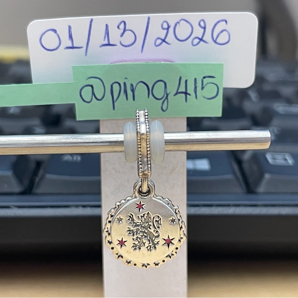 Pandora Harry Potter Gryffindor Dangle